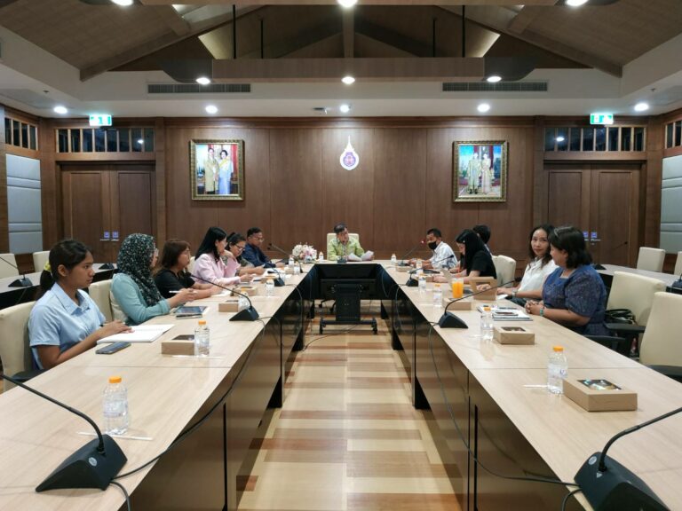 ประชุมร่วมฝ่ายเลขานุการชุดต่าง ๆ 06