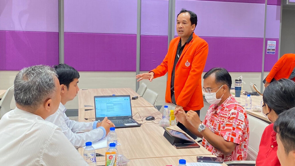 ประชุมระดมความคิดเห็นทำแผนปฏิบัติการดิจิทัล-3