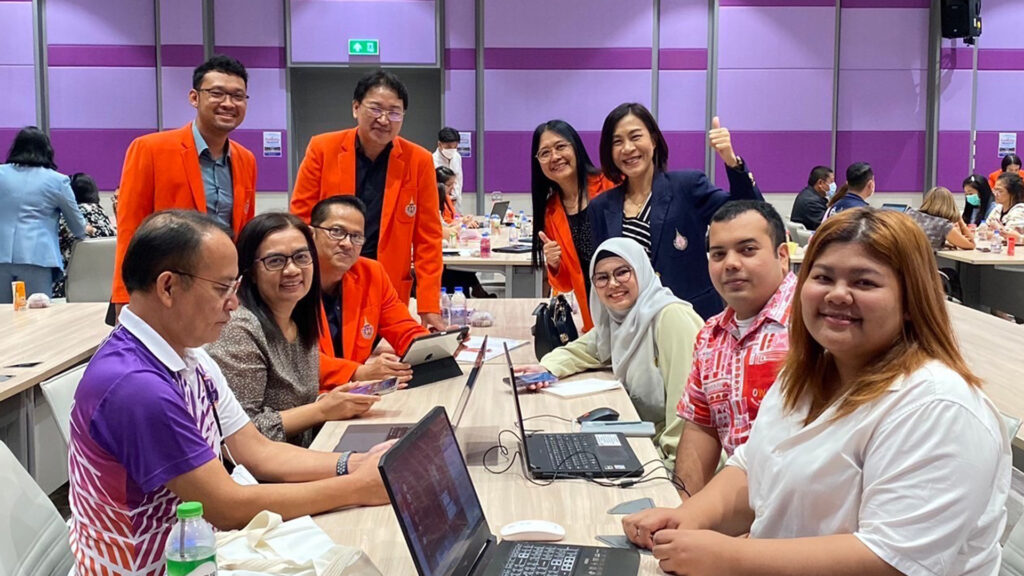 ประชุมระดมความคิดเห็นทำแผนปฏิบัติการดิจิทัล-4