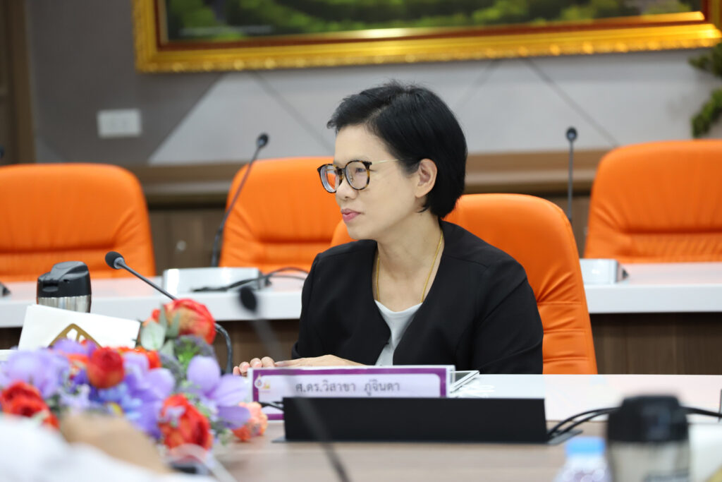 ประชุมสภา 8-2567 (6)