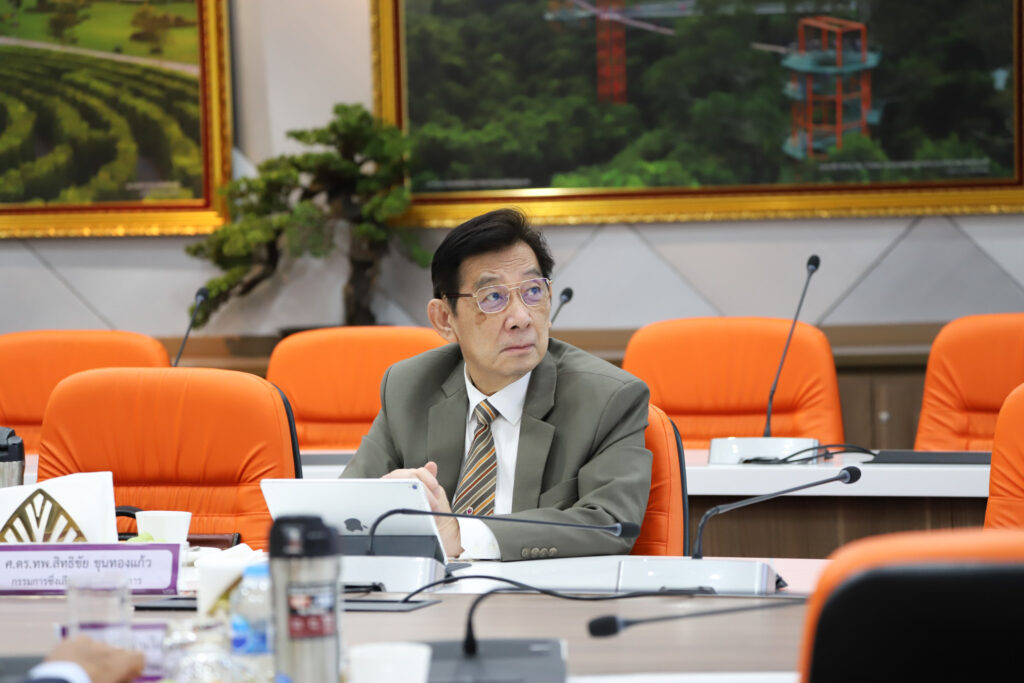 ประชุมสภา 8-2567 (7)