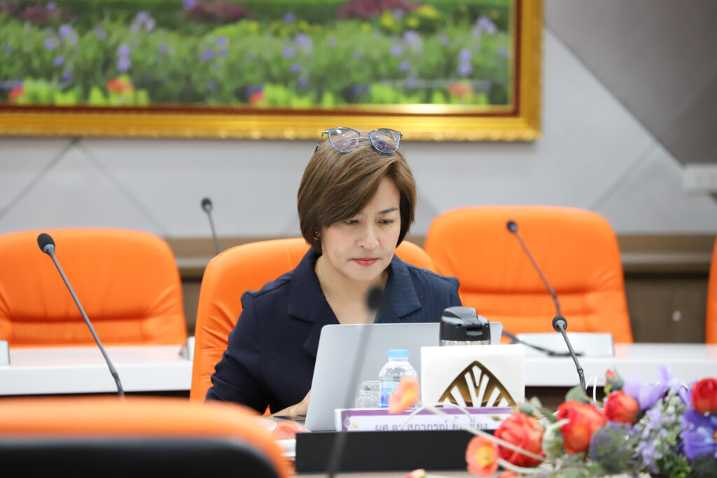 ปกข่าวประชุมสภา 11-2567-9