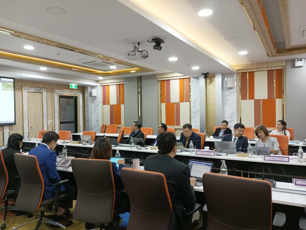 ประชุมสภาฯ 3-68-5