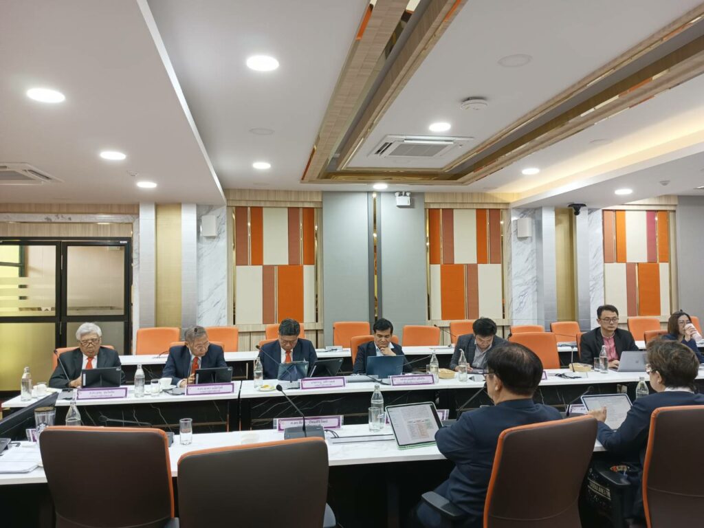 ประชุมสภาฯ 3-68-6