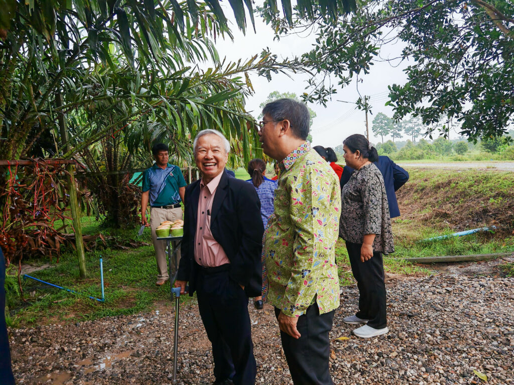 สภาฯ พบพน่วยงาน-16