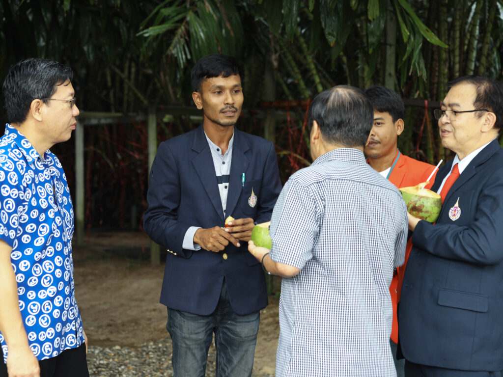 สภาฯ พบพน่วยงาน-18