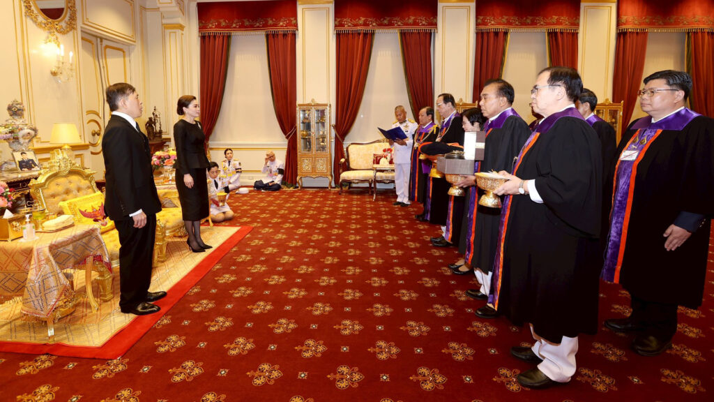 ถวายปริญญา-02